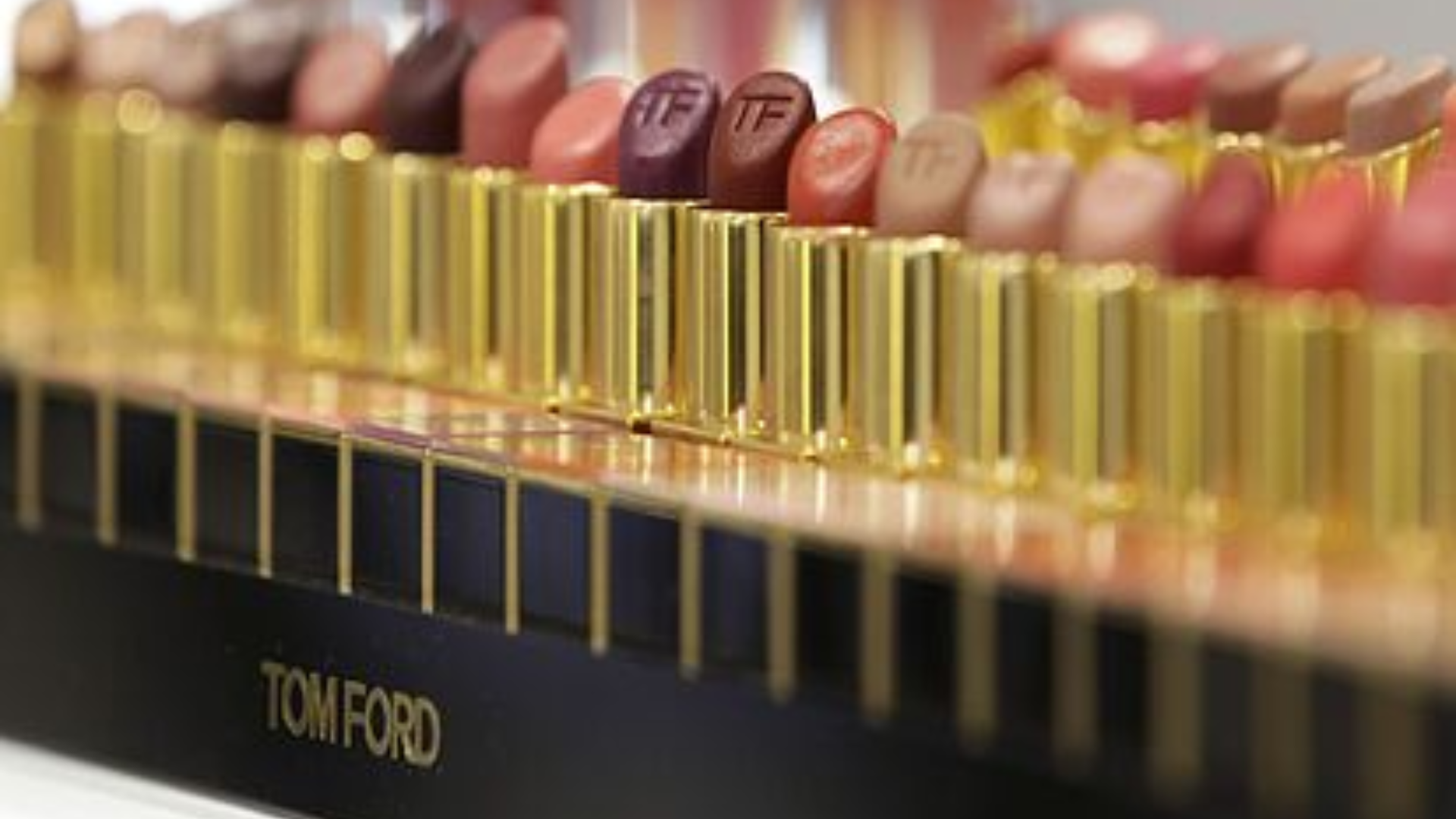 Estée Lauder focus on Tom Ford Beauty