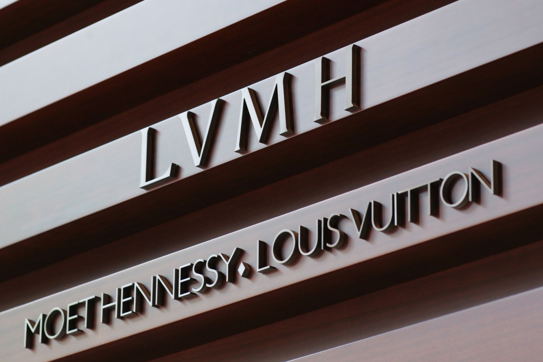 LVMH obtiene más de quince mil millones de euros en beneficios