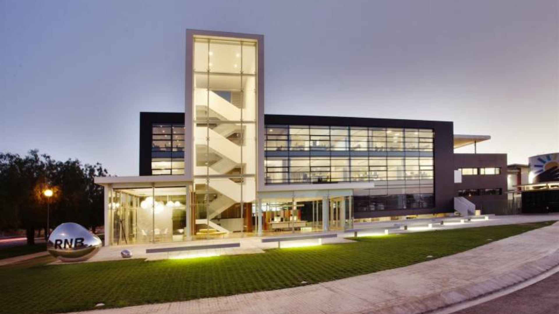 RNB  Fuente: Valencia Plaza 