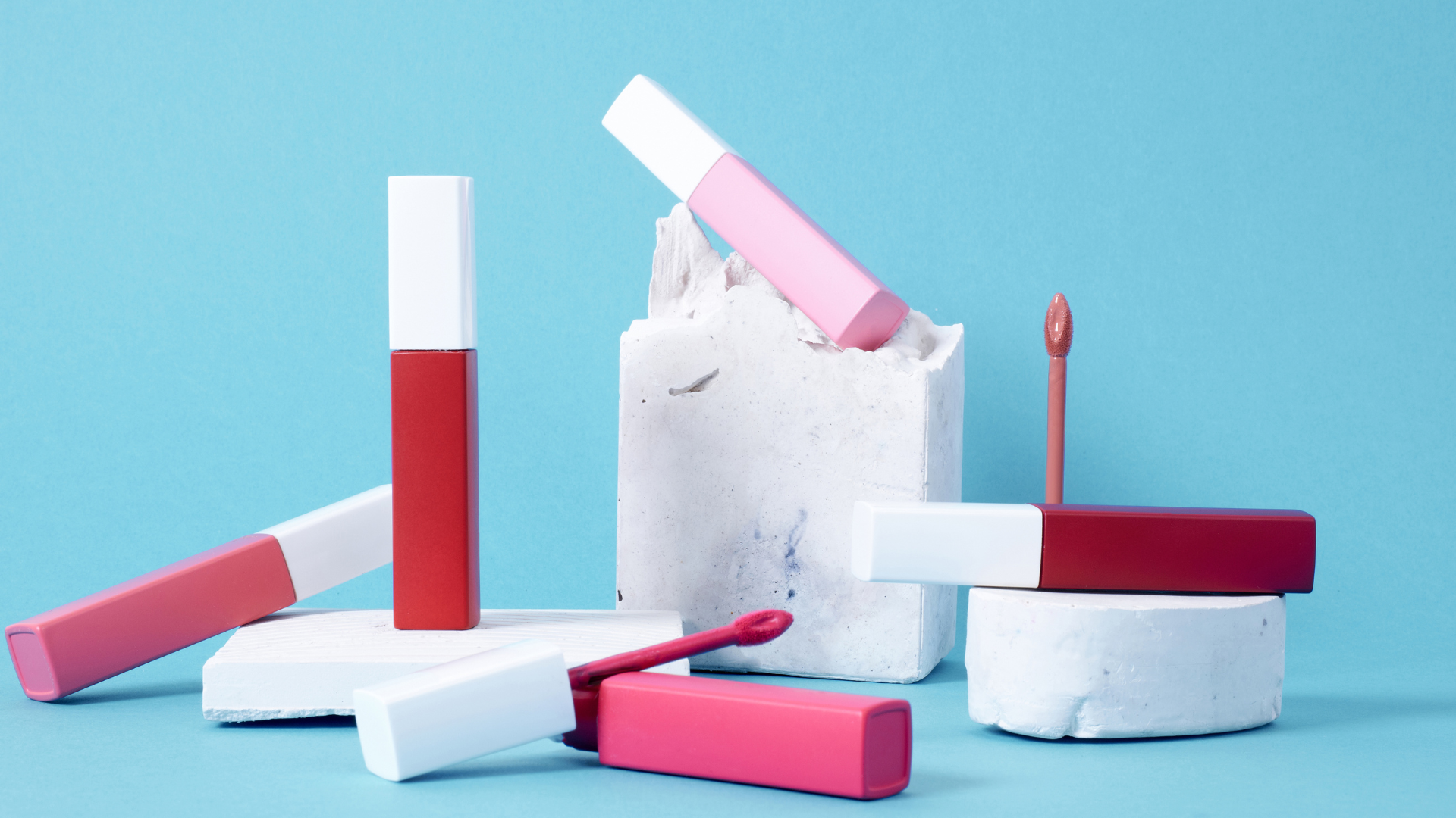 Cosmetics and perfume's sales increase in 2023 