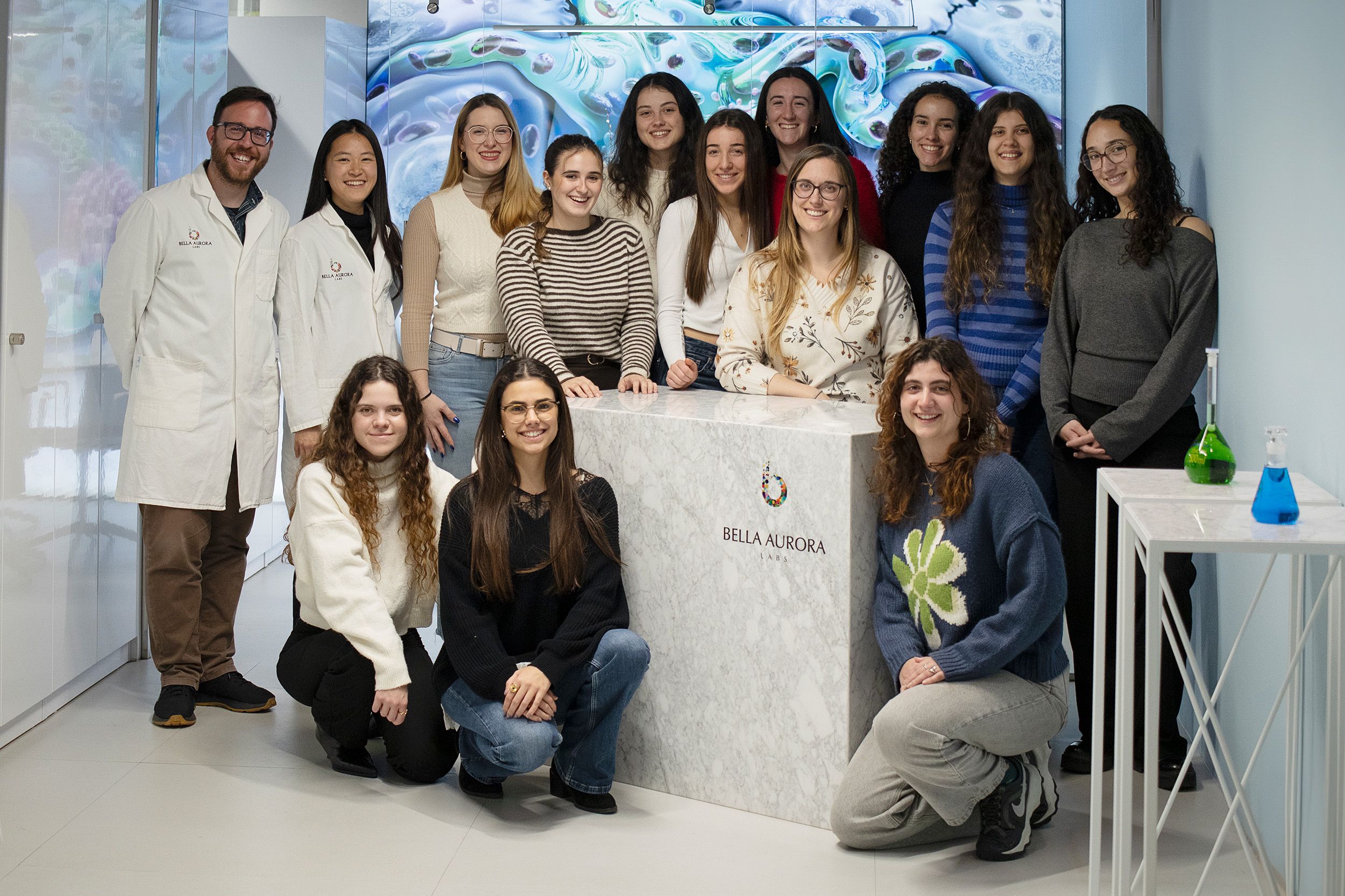 Dia Mujer y Niña en la Ciencia Bella Aurora