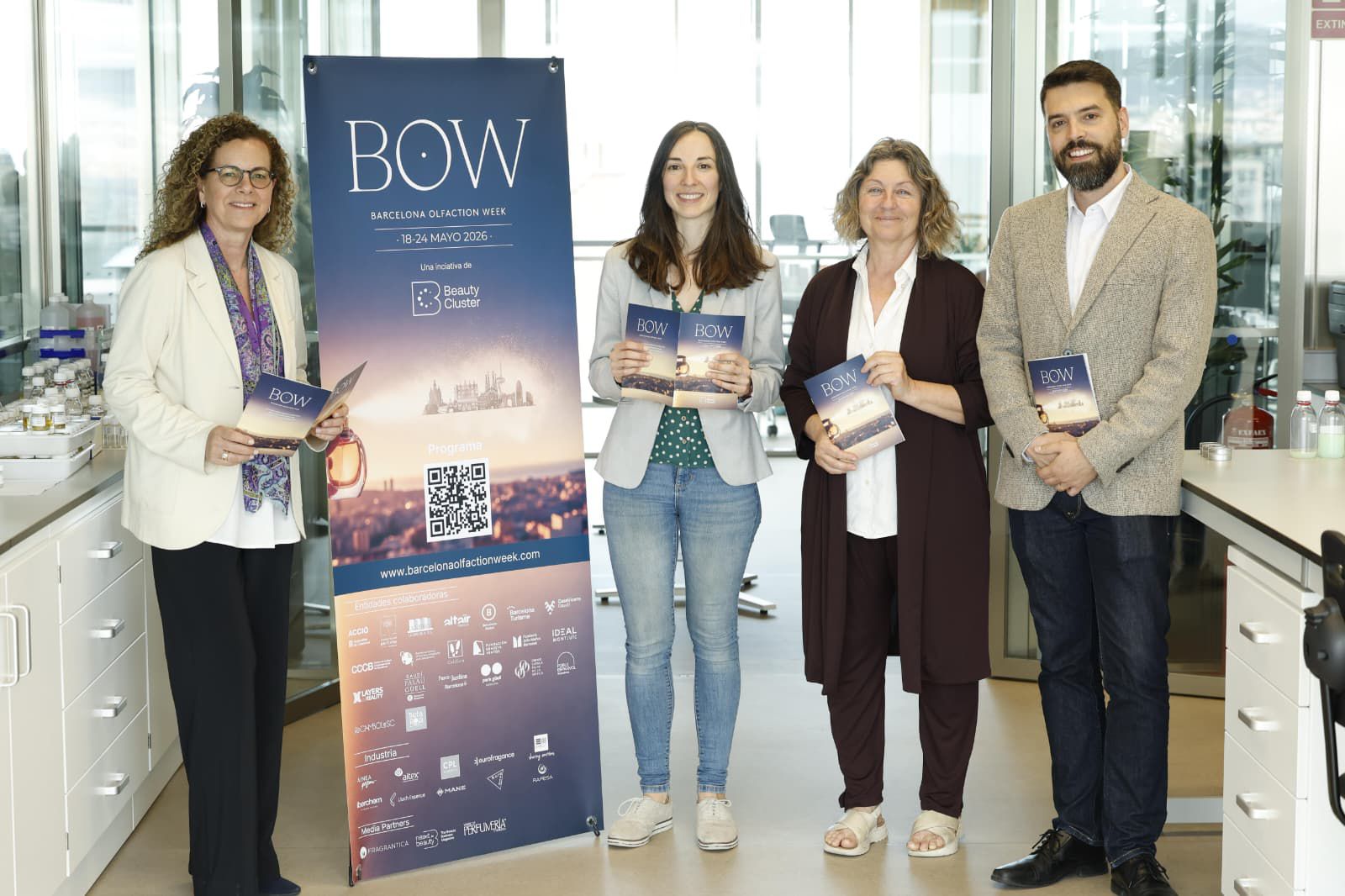 Eva Lluch, Patricia Gisbert, Irene Gisbert y Adrià Martinez 