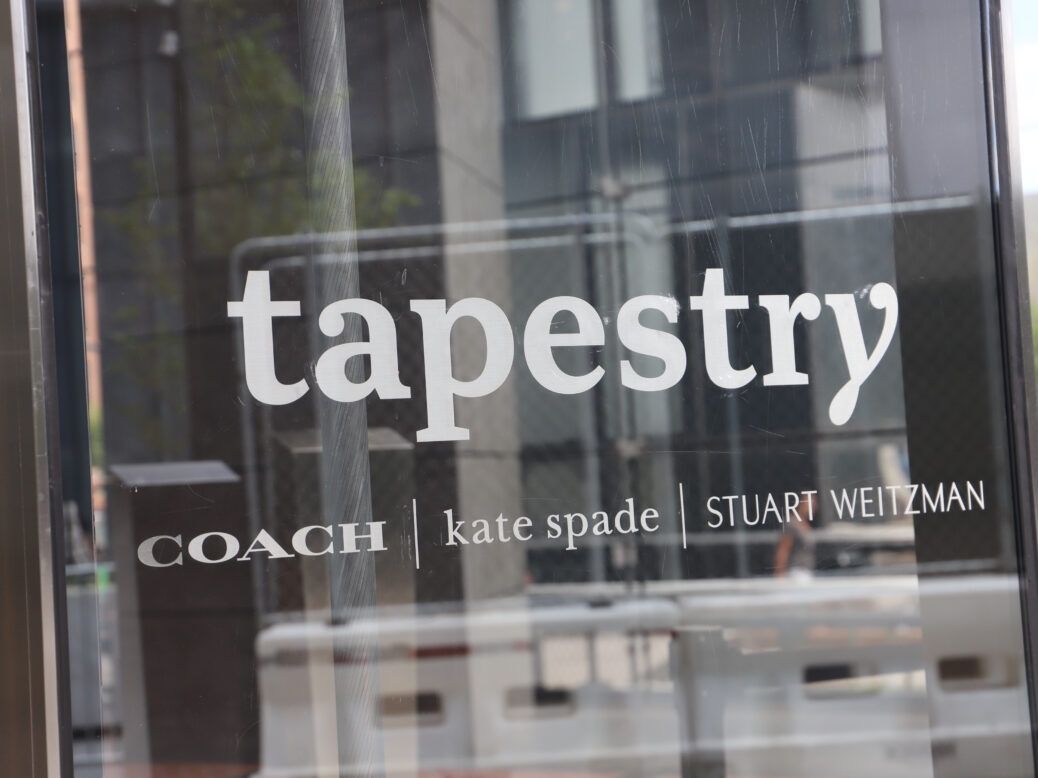 Tapestry líder de "Best Employers 2022" por Forbes y Statista