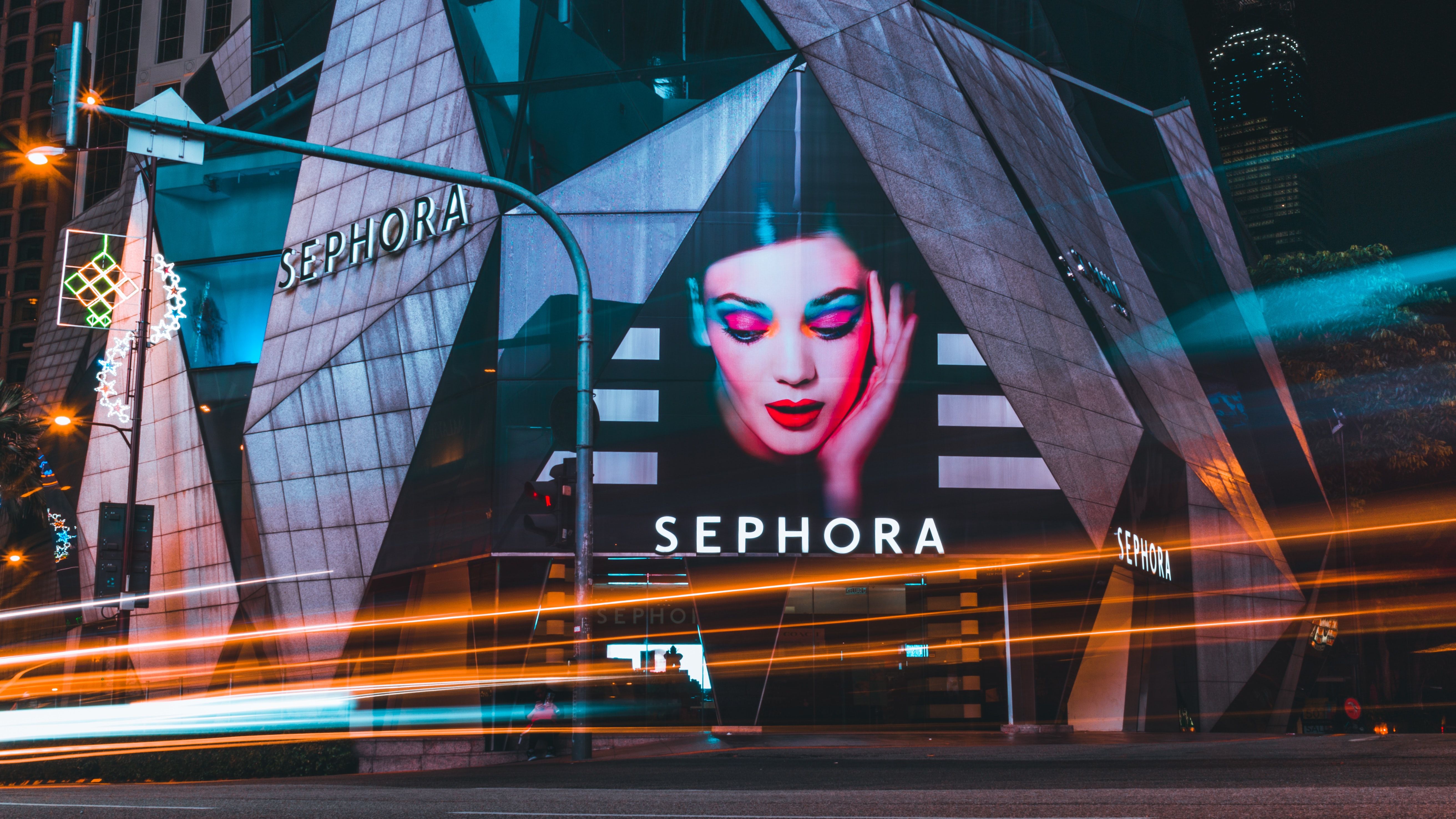 Sephora launches its 'Store of the Future' in a shopping centre of